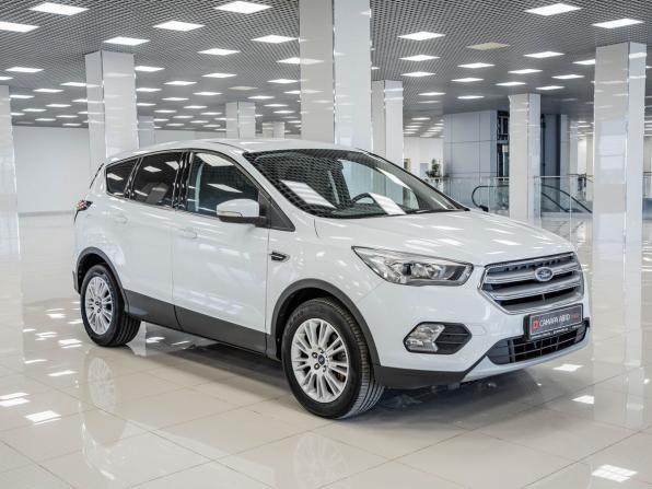 Ford Kuga II Рестайлинг с пробегом 2017 года, цена 1 730 000 рублей, 70620 км, внедорожник, Автокод Объявления