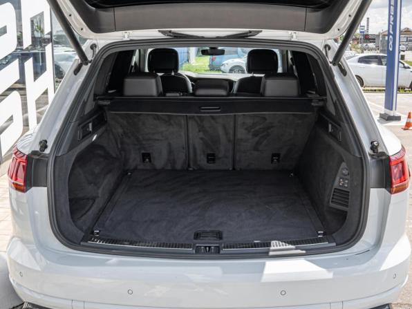 Volkswagen Touareg III с пробегом 2019 года, цена 4 950 000 рублей, 146480 км, внедорожник, Автокод Объявления