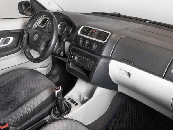 Skoda Roomster I с пробегом 2007 года, цена 385 000 рублей, 275000 км, компактвэн, Автокод Объявления