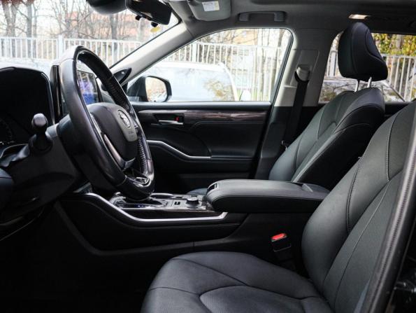 Toyota Highlander IV (XU70) с пробегом 2024 года, цена 4 830 000 рублей, 41990 км, внедорожник, Автокод Объявления