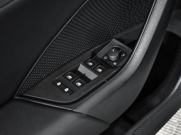 Skoda Octavia IV (A8) с пробегом 2022 года, цена 1 820 592 рубля, 79701 км, лифтбек, Автокод Объявления