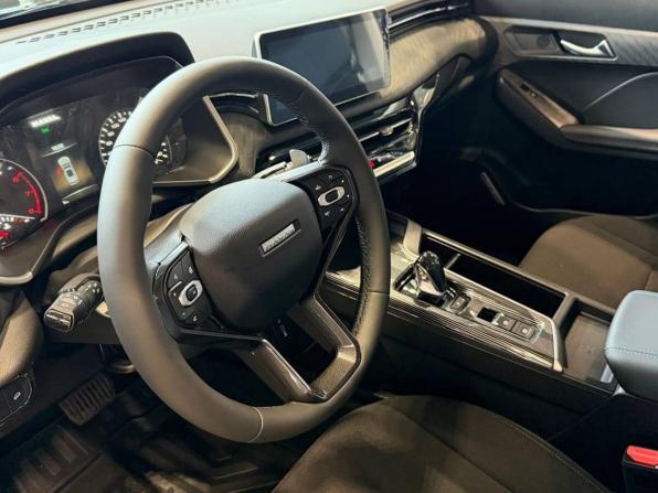 Новый Haval Jolion I Рестайлинг 2 2026 года, цена 2 424 510 рублей, внедорожник, Автокод Объявления