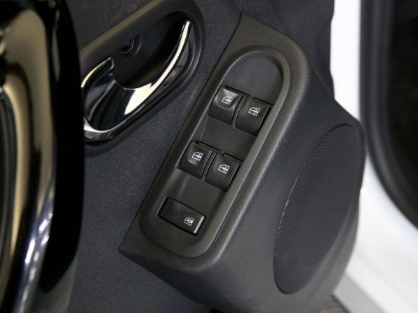 Renault Duster I Рестайлинг с пробегом 2019 года, цена 1 279 000 рублей, 137772 км, внедорожник, Автокод Объявления