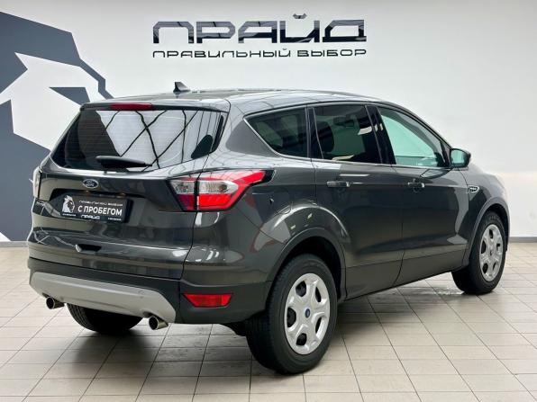 Ford Kuga II Рестайлинг с пробегом 2017 года, цена 1 850 000 рублей, 77510 км, внедорожник, Автокод Объявления