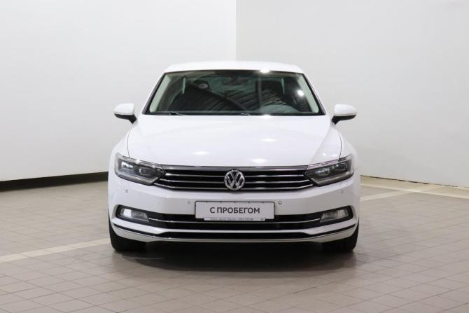 Volkswagen Passat B8 с пробегом 2019 года, цена 2 030 000 рублей, 138422 км, седан, Автокод Объявления