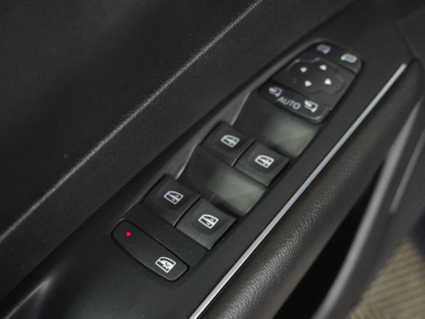 Renault Talisman I с пробегом 2017 года, цена 1 489 000 рублей, 193408 км, универсал, Автокод Объявления
