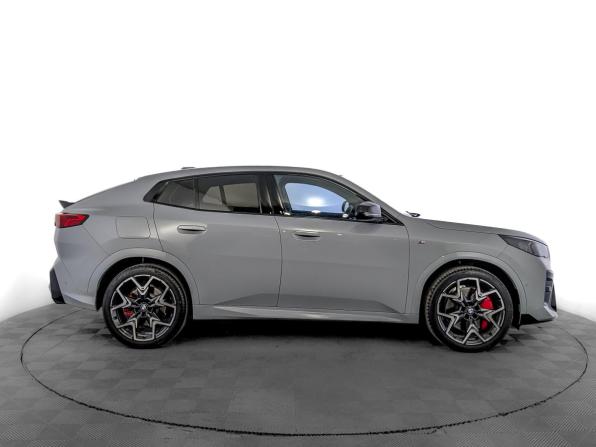 BMW X2 II (U10) с пробегом 2025 года, цена 7 100 000 рублей, 922 км, внедорожник, Автокод Объявления