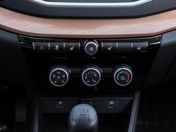 Lada (ВАЗ) Vesta I Рестайлинг (NG) с пробегом 2025 года, цена 1 730 000 рублей, 2855 км, универсал, Автокод Объявления