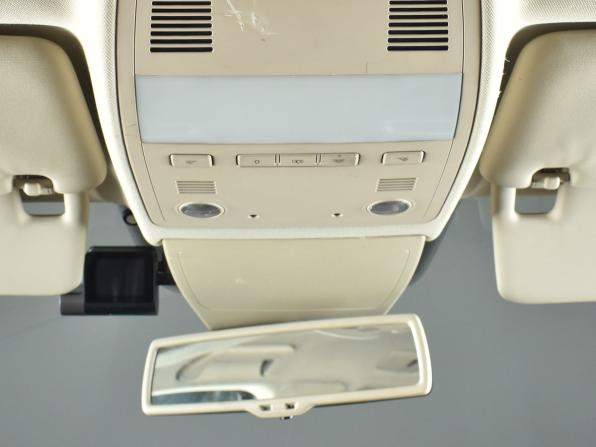 Volkswagen Touareg II с пробегом 2011 года, цена 1 979 995 рублей, 298439 км, внедорожник, Автокод Объявления