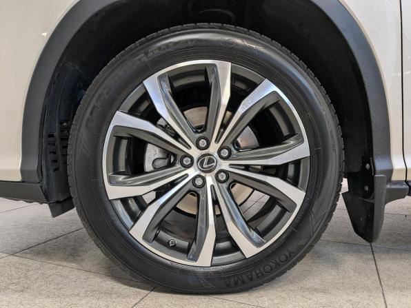 Lexus RX IV Рестайлинг с пробегом 2019 года, цена 3 500 000 рублей, 156000 км, внедорожник, Автокод Объявления