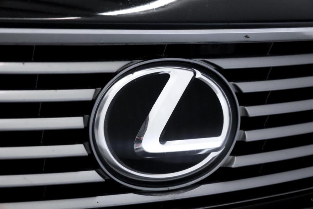 Lexus ES VI Тюмень  - изображение 10