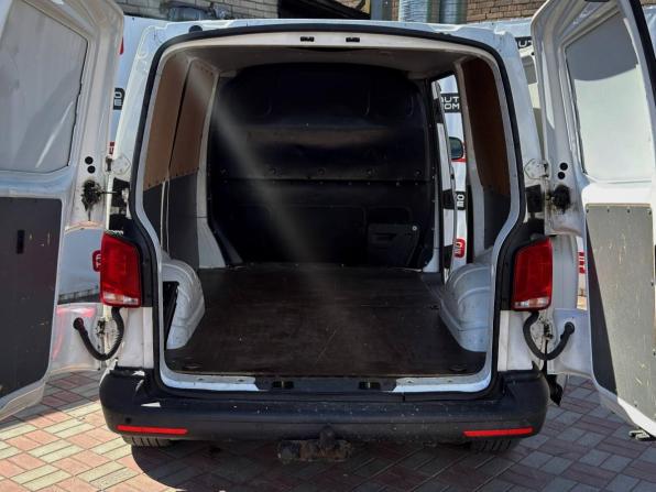 Volkswagen Transporter T6 с пробегом 2020 года, цена 2 450 000 рублей, 250790 км, минивэн, Автокод Объявления