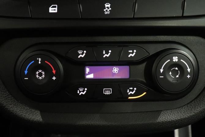 Lada (ВАЗ) Vesta I с пробегом 2016 года, цена 795 000 рублей, 85754 км, седан, Автокод Объявления