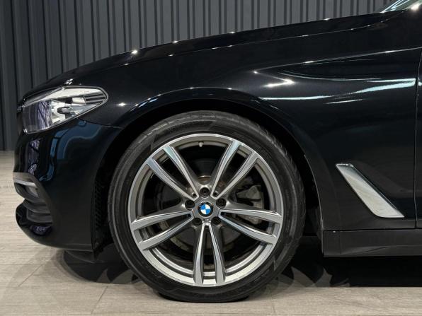 BMW 5 серии VII (G30/G31/G38) с пробегом 2018 года, цена 2 495 000 рублей, 158047 км, седан, Автокод Объявления