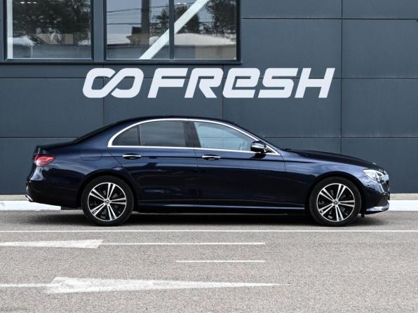Mercedes-Benz E-Класс V (W213 S213 C238) Рестайлинг с пробегом 2020 года, цена 4 654 000 рублей, 52997 км, седан, Автокод Объявления