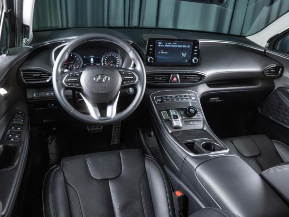 Hyundai Santa Fe IV Рестайлинг с пробегом 2022 года, цена 4 430 000 рублей, 12820 км, внедорожник, Автокод Объявления