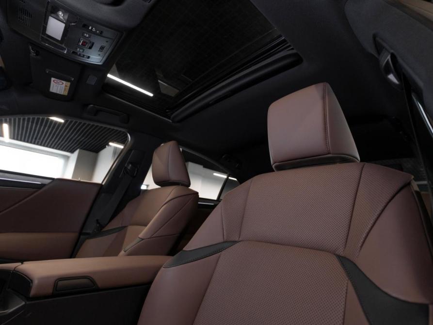 Lexus ES VII Рестайлинг 2 Москва  - изображение 10
