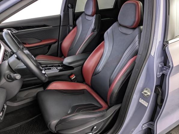 Geely Coolray I Рестайлинг с пробегом 2024 года, цена 2 130 000 рублей, 31881 км, внедорожник, Автокод Объявления