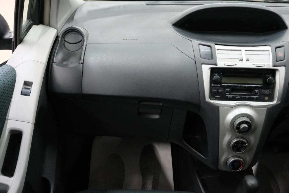 Toyota Vitz II (XP90) Омск  - изображение 17