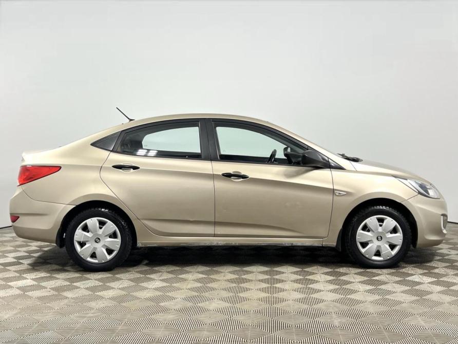 Hyundai Solaris I Казань  - изображение 5