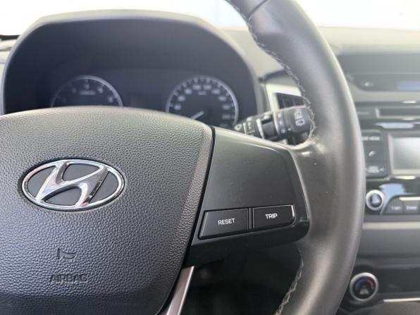 Hyundai Creta I с пробегом 2018 года, цена 1 899 000 рублей, 120000 км, внедорожник, Автокод Объявления