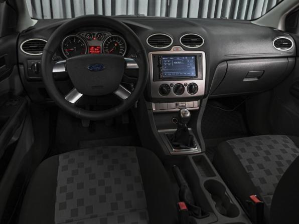 Ford Focus II Рестайлинг с пробегом 2009 года, цена 649 000 рублей, 265352 км, хэтчбек, Автокод Объявления