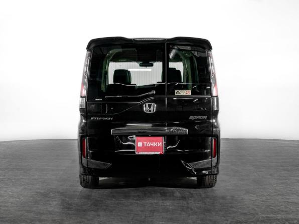 Honda Stepwgn V с пробегом 2016 года, цена 1 700 000 рублей, 207567 км, минивэн, Автокод Объявления