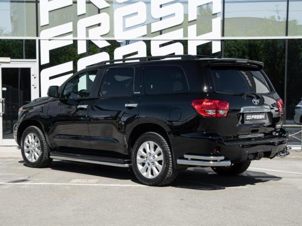 Toyota Sequoia II с пробегом 2014 года, цена 11 850 000 рублей, 6553 км, внедорожник, Автокод Объявления
