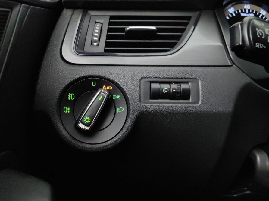 Skoda Rapid I Рестайлинг Подольск  - изображение 21