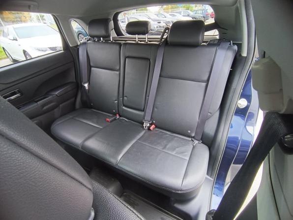 Mitsubishi ASX I с пробегом 2011 года, цена 985 000 рублей, 111513 км, внедорожник, Автокод Объявления