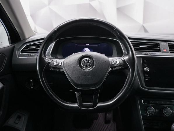 Volkswagen Tiguan II с пробегом 2018 года, цена 2 585 000 рублей, 150000 км, внедорожник, Автокод Объявления