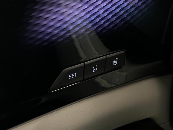 Kia Carnival IV с пробегом 2021 года, цена 3 600 000 рублей, 172136 км, минивэн, Автокод Объявления