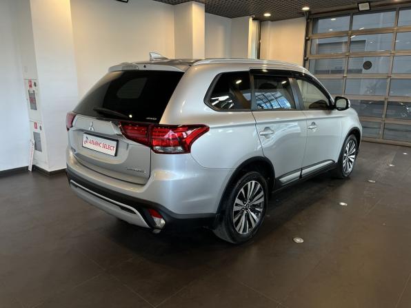 Mitsubishi Outlander III Рестайлинг 3 с пробегом 2019 года, цена 2 499 000 рублей, 67624 км, внедорожник, Автокод Объявления