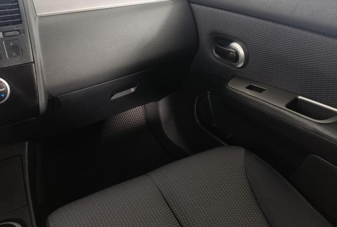 Nissan Tiida I с пробегом 2007 года, цена 700 000 рублей, 247373 км, хэтчбек, Автокод Объявления