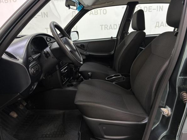 Chevrolet Niva I Рестайлинг с пробегом 2018 года, цена 765 000 рублей, 83000 км, внедорожник, Автокод Объявления