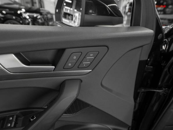 Audi Q5 II (FY) Рестайлинг с пробегом 2023 года, цена 4 820 000 рублей, 26364 км, внедорожник, Автокод Объявления