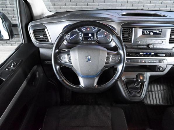 Peugeot Traveller I с пробегом 2022 года, цена 2 475 000 рублей, 107754 км, минивэн, Автокод Объявления