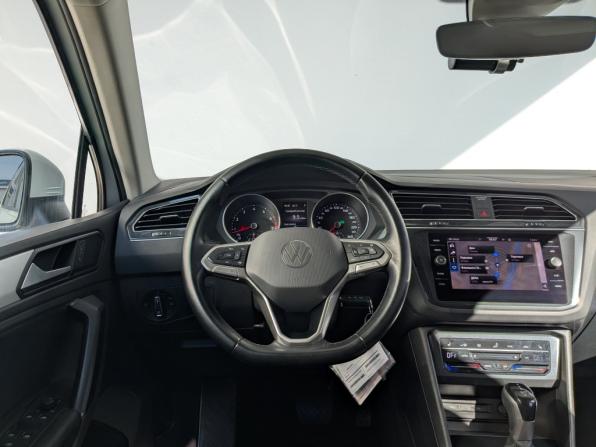 Volkswagen Tiguan II Рестайлинг с пробегом 2021 года, цена 2 595 000 рублей, 79435 км, внедорожник, Автокод Объявления