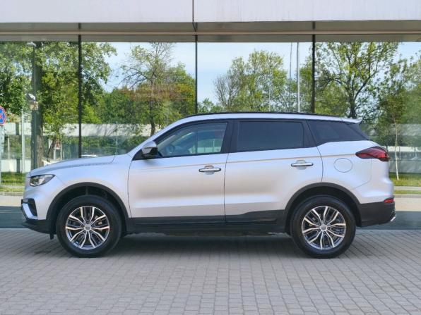 Geely Atlas Pro с пробегом 2023 года, цена 1 990 000 рублей, 60000 км, внедорожник, Автокод Объявления