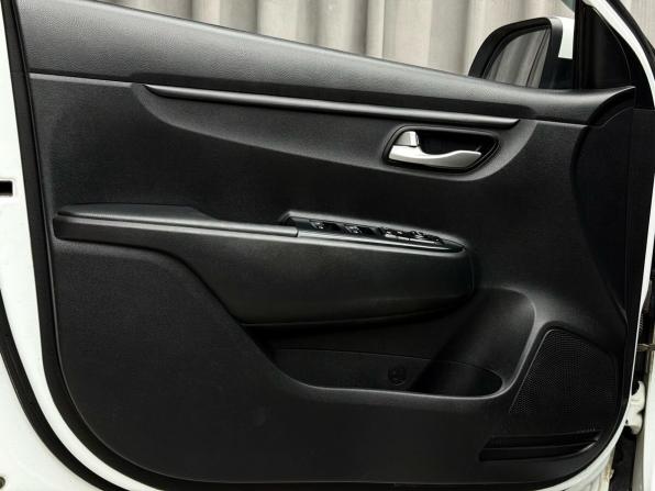 Kia Rio IV с пробегом 2019 года, цена 899 000 рублей, 215970 км, седан, Автокод Объявления