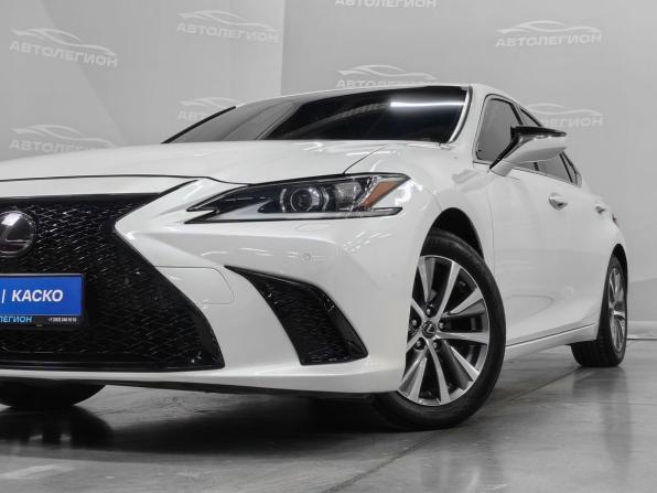 Lexus ES VII с пробегом 2019 года, цена 4 090 000 рублей, 63000 км, седан, Автокод Объявления