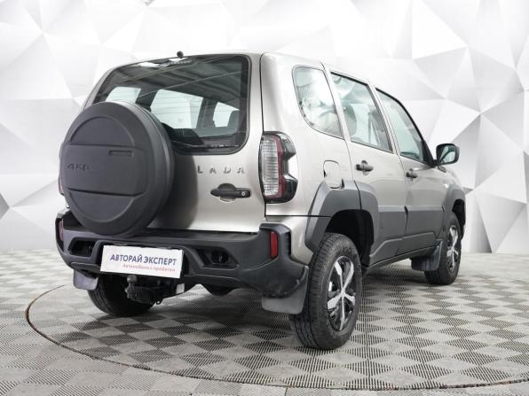 Lada (ВАЗ) Niva Travel I с пробегом 2022 года, цена 895 000 рублей, 47356 км, внедорожник, Автокод Объявления