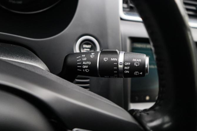 Jaguar E-Pace I с пробегом 2018 года, цена 2 295 000 рублей, 137325 км, внедорожник, Автокод Объявления