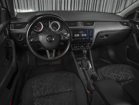 Skoda Octavia III (A7) Рестайлинг с пробегом 2020 года, цена 2 100 000 рублей, 148227 км, лифтбек, Автокод Объявления