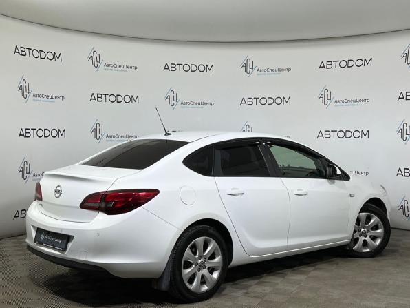 Opel Astra J Рестайлинг с пробегом 2013 года, цена 749 000 рублей, 184807 км, седан, Автокод Объявления