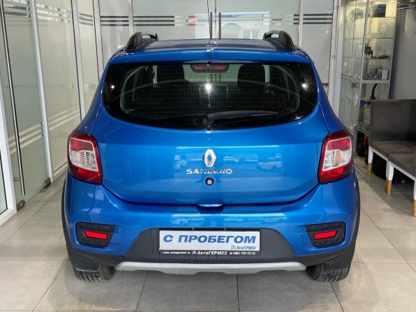 Renault Sandero II Рестайлинг с пробегом 2021 года, цена 970 000 рублей, 124484 км, хэтчбек, Автокод Объявления