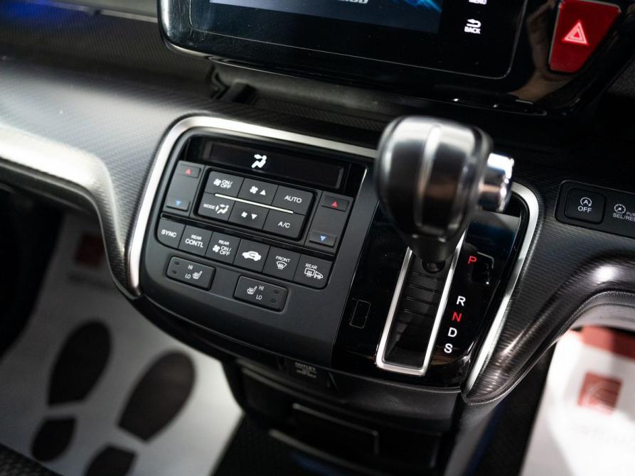 Honda Stepwgn V Рестайлинг Иркутск  - изображение 17