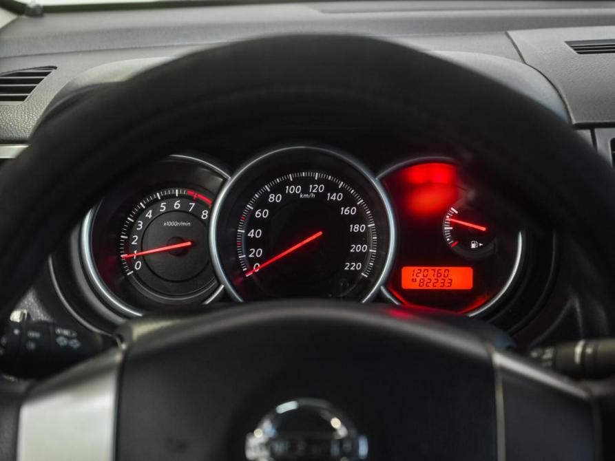 Nissan Tiida I Рестайлинг Челябинск  - изображение 18