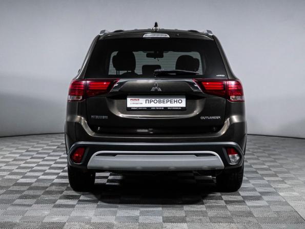 Mitsubishi Outlander III Рестайлинг 3 с пробегом 2019 года, цена 1 960 000 рублей, 165231 км, внедорожник, Автокод Объявления