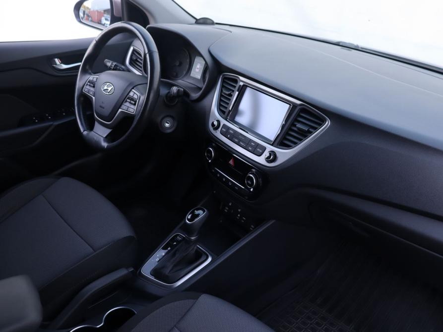Hyundai Solaris II Москва  - изображение 10